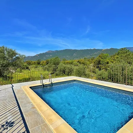 A Serenita - Bergerie - Piscine Privee *